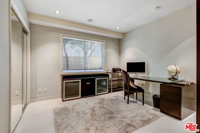 11921 Dorothy Street 102, Los Angeles, CA 90049