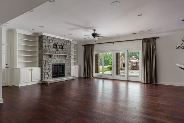 2701 Owl Hollow Rd, Franklin, TN 37064