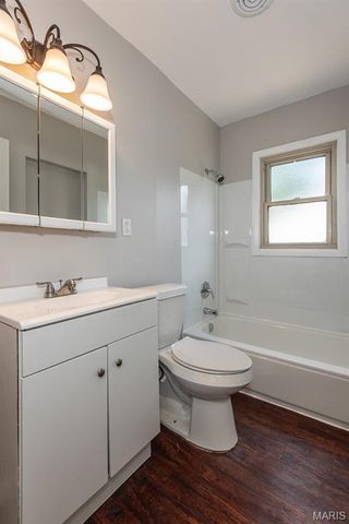 320 Millman Drive, St Louis, MO 63135