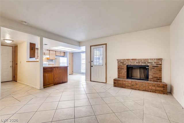 3771 Shirebrook 89, Las Vegas, NV 89115