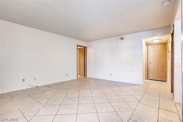 3771 Shirebrook 89, Las Vegas, NV 89115