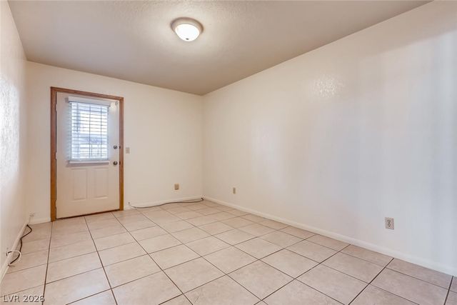 3771 Shirebrook 89, Las Vegas, NV 89115