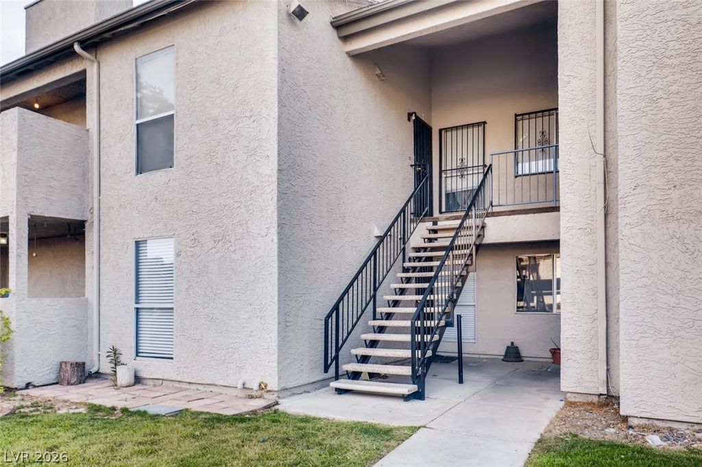 3771 Shirebrook 89, Las Vegas, NV 89115