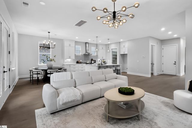 112B Chestnut Street, Greenville, SC 29605