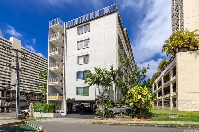 1658 Liholiho Street 305, Honolulu, HI 96822