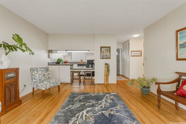 1658 Liholiho Street 305, Honolulu, HI 96822