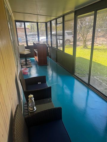 234 Shady Drive, Marshall, TX 75670