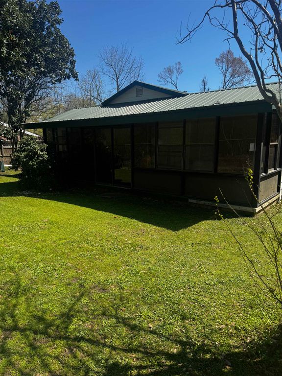 234 Shady Drive, Marshall, TX 75670