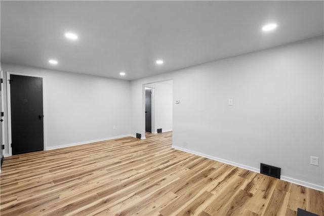 719 Delaware Ave, Glassport, PA 15045