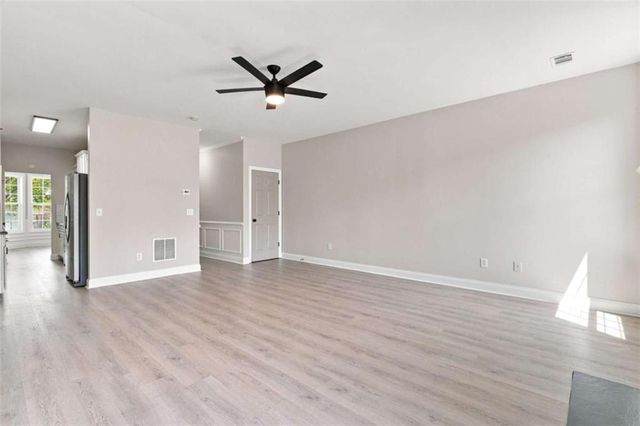 9051 Bayrose Circle, East Point, GA 30344