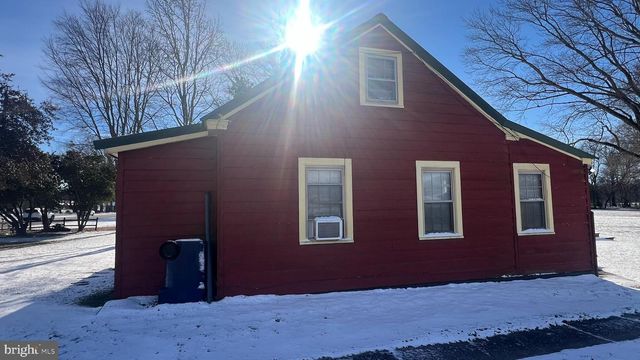 28740 SEAFORD RD, Laurel, DE 19956