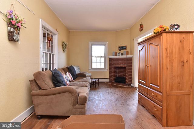 28740 SEAFORD RD, Laurel, DE 19956