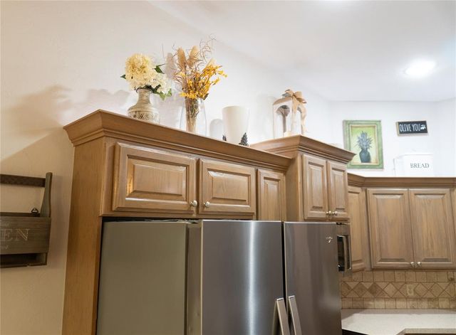 16813 Autumnwood Drive, Edmond, OK 73012