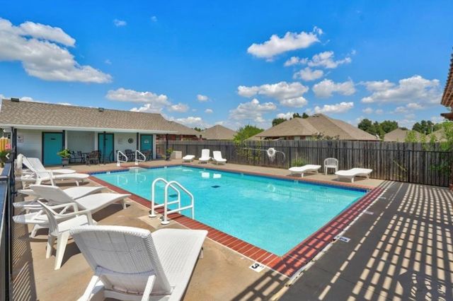 16813 Autumnwood Drive, Edmond, OK 73012