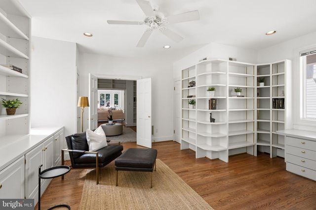 4505 KLINGLE ST NW, Washington, DC 20016