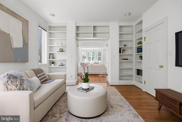 4505 KLINGLE ST NW, Washington, DC 20016