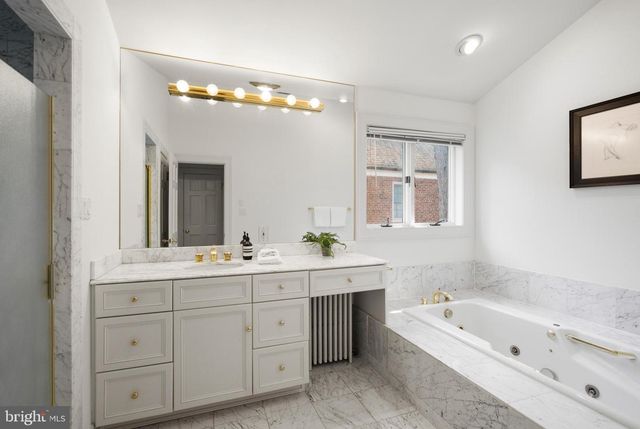 4505 KLINGLE ST NW, Washington, DC 20016
