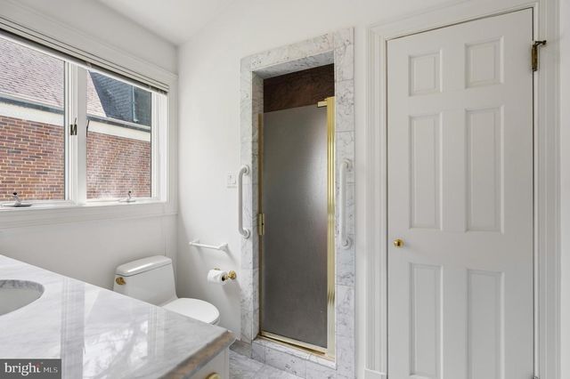 4505 KLINGLE ST NW, Washington, DC 20016