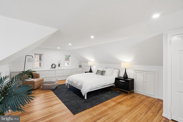 4505 KLINGLE ST NW, Washington, DC 20016