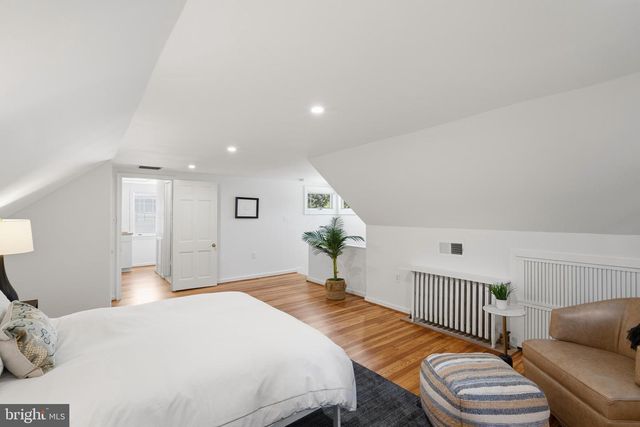 4505 KLINGLE ST NW, Washington, DC 20016