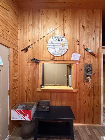 10152 US HWY 68 E, Benton, KY 42025