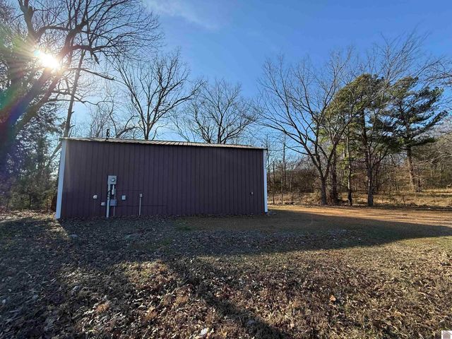 10152 US HWY 68 E, Benton, KY 42025