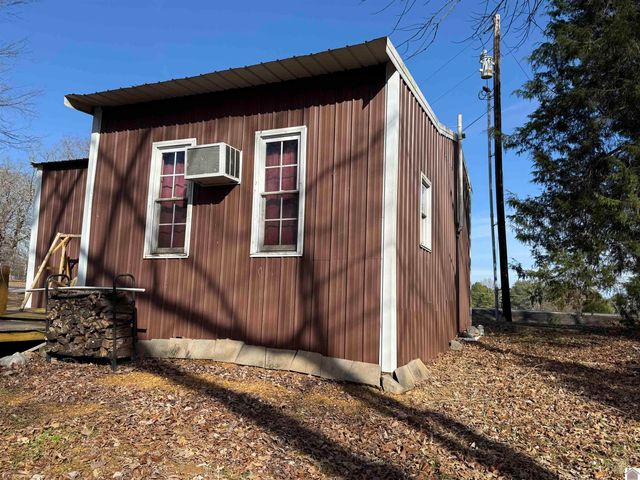 10152 US HWY 68 E, Benton, KY 42025