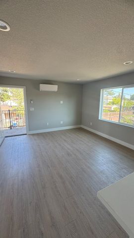 4117 33rd St, Sacramento, CA 95820