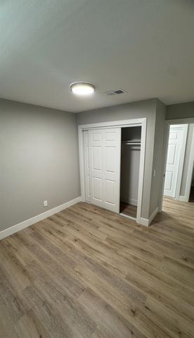 4117 33rd St, Sacramento, CA 95820