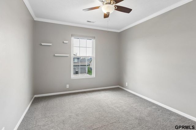 19710 Pine Street, Omaha, NE 68022