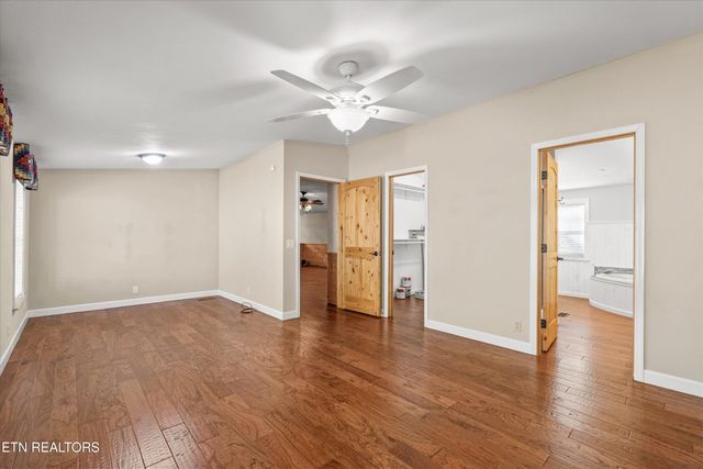 4131 Suttons Rd, Sevierville, TN 37876