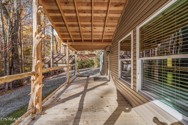 4131 Suttons Rd, Sevierville, TN 37876