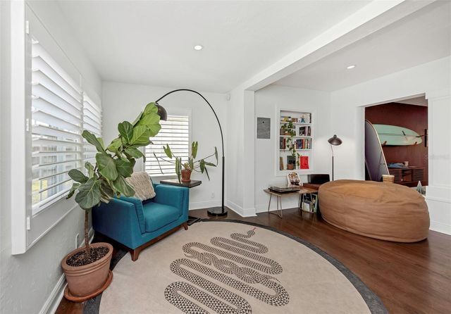 4300 3RD AVENUE S, St Petersburg, FL 33711