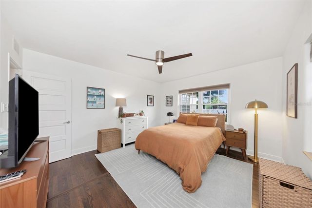 4300 3RD AVENUE S, St Petersburg, FL 33711