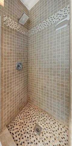 4300 3RD AVENUE S, St Petersburg, FL 33711