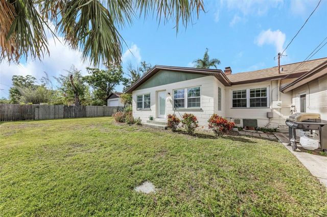 4300 3RD AVENUE S, St Petersburg, FL 33711