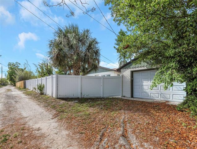 4300 3RD AVENUE S, St Petersburg, FL 33711