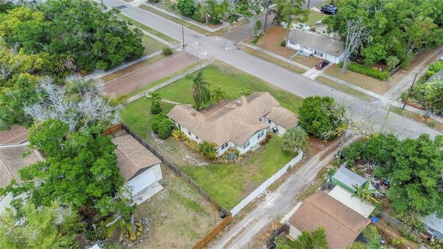 4300 3RD AVENUE S, St Petersburg, FL 33711