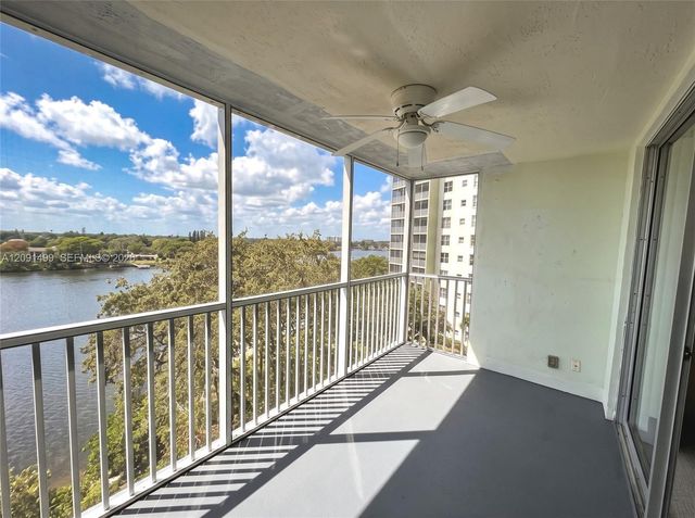 2681 S Course Drive 511, Pompano Beach, FL 33069