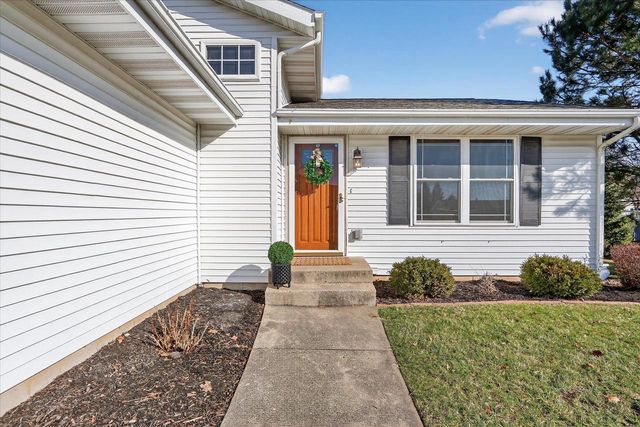 2223 Alongi Lane, Beloit, WI 53511