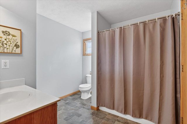 2223 Alongi Lane, Beloit, WI 53511