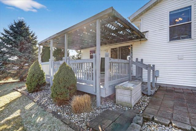 2223 Alongi Lane, Beloit, WI 53511