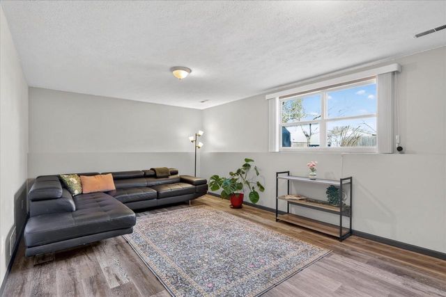 2223 Alongi Lane, Beloit, WI 53511