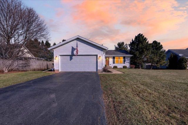 2223 Alongi Lane, Beloit, WI 53511