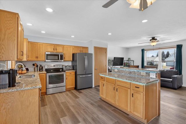 2223 Alongi Lane, Beloit, WI 53511