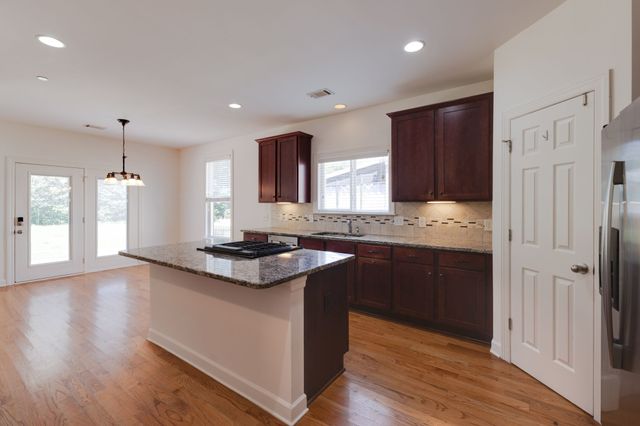 5971 Fishing Creek Rd, Nolensville, TN 37135