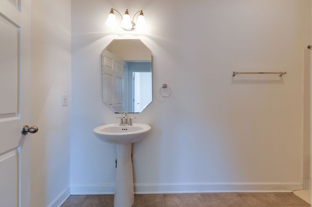 5971 Fishing Creek Rd, Nolensville, TN 37135