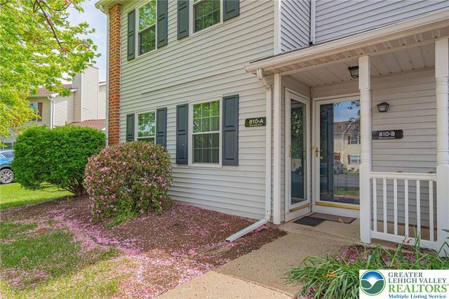 810 Briarwood Drive A, Bethlehem Twp, PA 18020