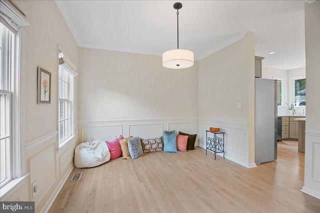 4060 LOVING DR, Dunkirk, MD 20754