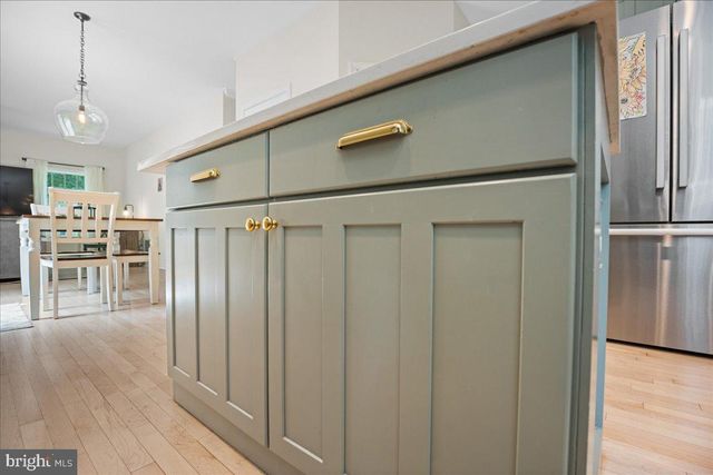 4060 LOVING DR, Dunkirk, MD 20754